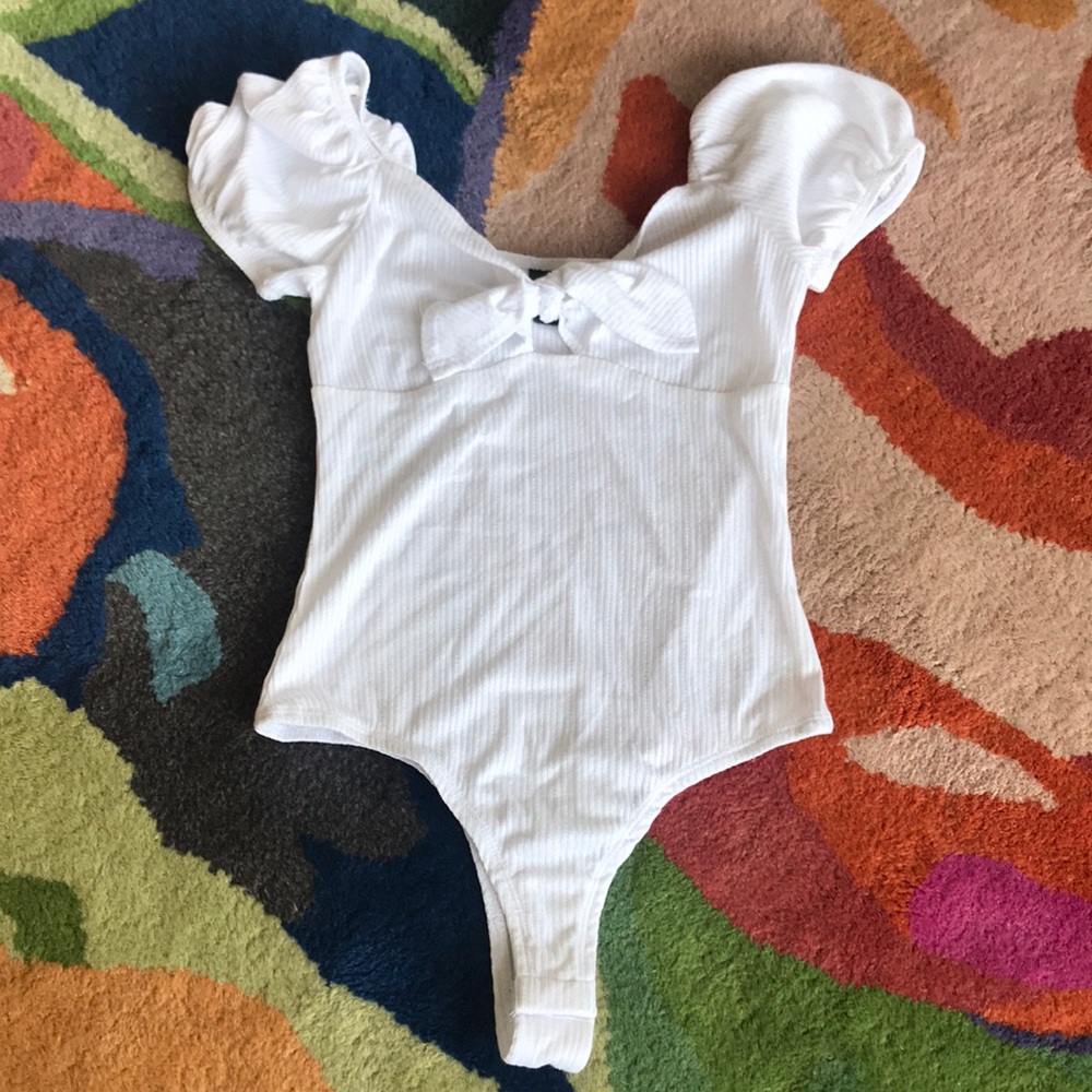 Wild Fable Puff Sleeve Body Suit